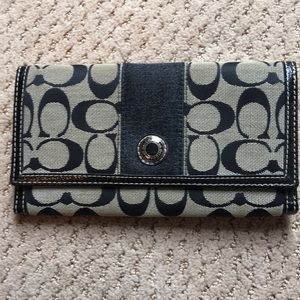 Coach wallet
